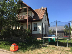 Niedliche Villa Kunterbunt 2 Etagen - MTB Welcome!